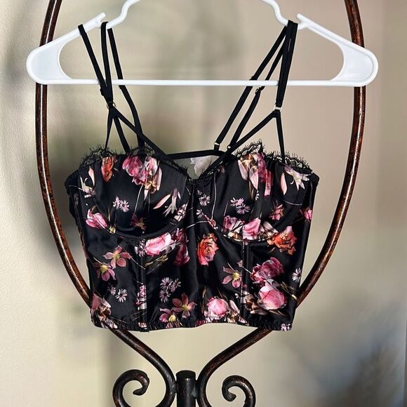Victorias Secret Black Floral Bustier - Picture 4 of 9
